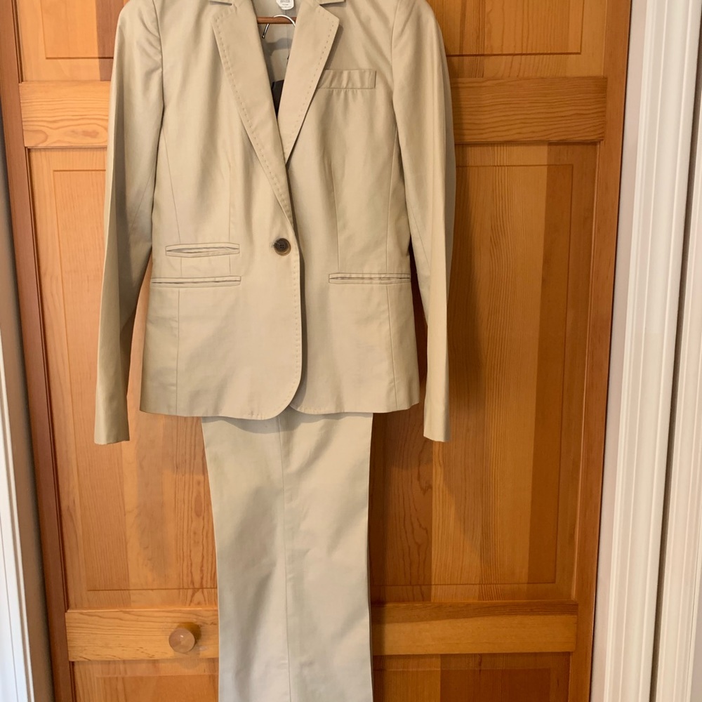 J Crew tan cotton khaki blazer/favorite fit pants